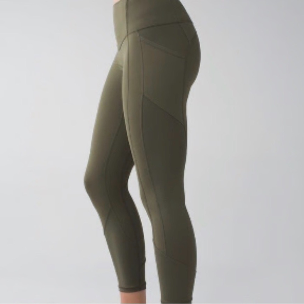 Lululemon Olive Green High-Waisted Cropped Leggings